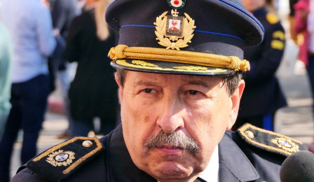 RUIZRUIZ