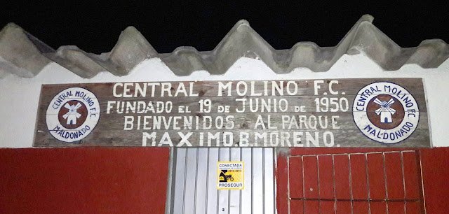 PARQUE MÁXIMO MORENO