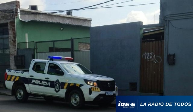 policía-inau