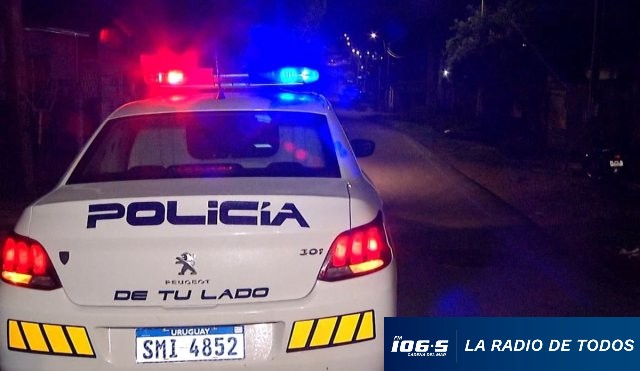 policía-noche