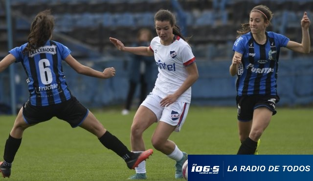 FUTBOL FEMENINO  8.12