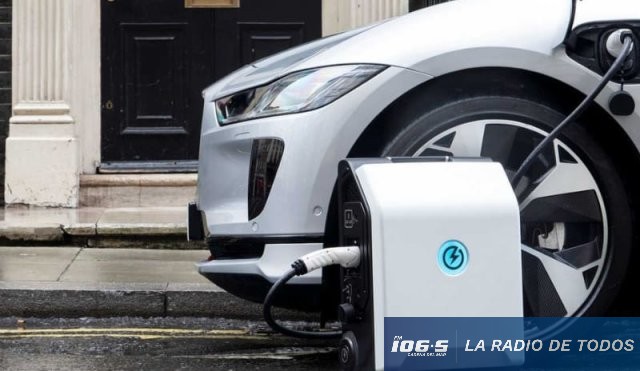 AUTOS ELECTRICOS 25.12