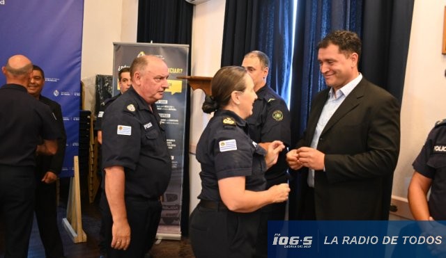 policias reconocimiento