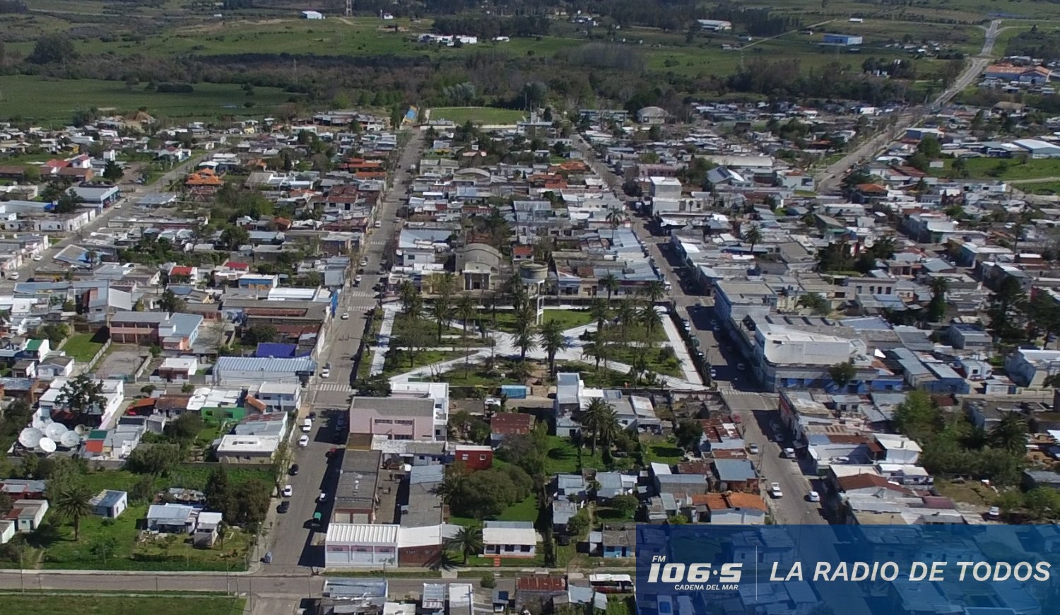 Pan de Azúcar: Municipio avanza en la puesta a punto de calles y veredas e intervino de forma inmediata una calzada dañada.